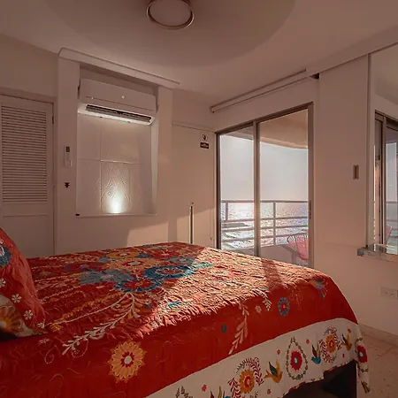 Apartamento Beachfront Bliss - Luxury With Breathtaking Views *