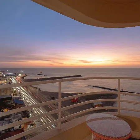 Apartamento Beachfront Bliss - Luxury With Breathtaking Views Cartagena